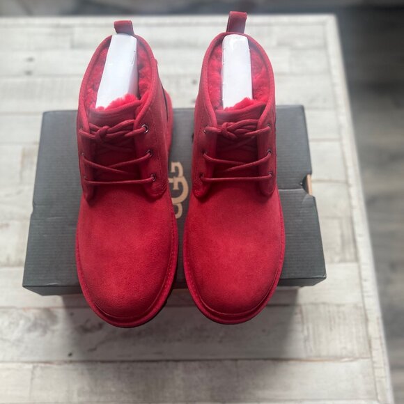 Men’s UGG Neumel Graphic Outline Boot NIB NEW RED - Picture 1 of 7